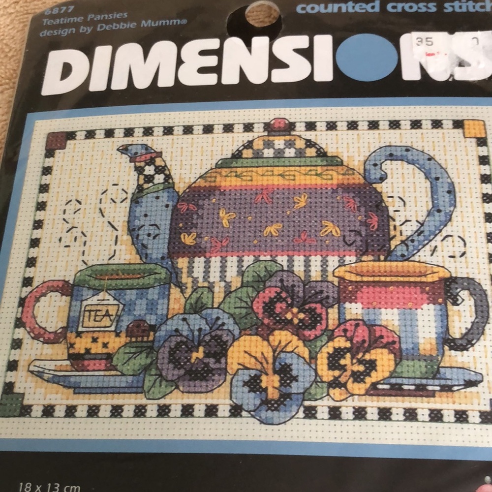 Dimensions 6877 Teatime Pansies Debbie Mumm Counted Cross Stitch Kit